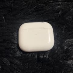 Apple AirPods 充電ケースのみ　第3世代のサムネイル