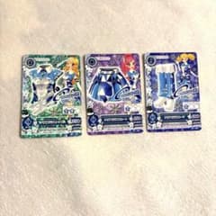 アイカツカード クリアガラスコーデ 3枚セットのサムネイル