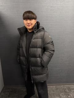 MONCLER ダウンコート【がーどまん愛用】 - メルカリ