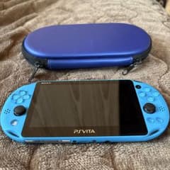 PS Vita 本体 青色 ケース付きのサムネイル