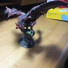 リオレウス フィギュアのサムネイル