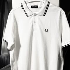 ［値下げ可］FRED PERRY ポロシャツ ホワイトのサムネイル