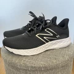 New Balance W411 超軽量ランニングシューズ 24.5cmのサムネイル