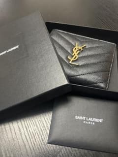 SAINT LAURENT ブラック 二つ折り財布のサムネイル
