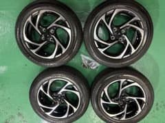 ヤリス　アクア　モデリスタ　 15インチ ホイールセットのサムネイル