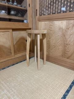 1346建具屋一筋58年のおじいちゃんの手作りスツール、イス☆けやき