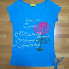 FiLLY O' LYNX バラ柄Tシャツのサムネイル