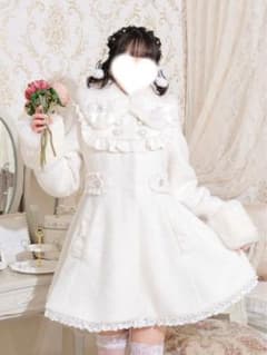 ノエミーNOEMIE さきまるちゃんコラボ！ヨークフレアコート【オフホワイト♡】 ノエミー さきまるちゃんコラボ♡ヨークフレアコート オフホワイト M