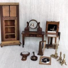 ●ミニチュア家具　アンティーク調家具＆小物セットのサムネイル