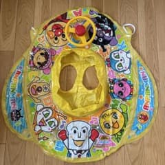 アンパンマン 浮き輪 足入れ ハンドル付き ベビー 幼児 水遊びのサムネイル