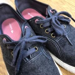 LACOSTE 女性スニーカー　23.〜23.5のサムネイル