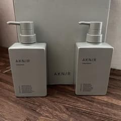 AKNIR アクニー【8月購入】シャンプー&トリートメントのサムネイル