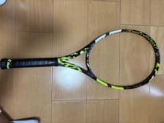 Babolat PURE AERO 100硬式テニスラケットのサムネイル