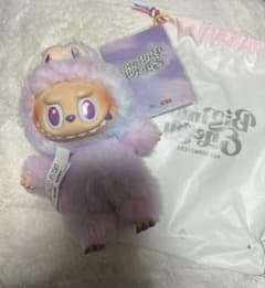 THE MONSTERS ラブブ ぬいぐるみのサムネイル