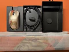 Razer Viper V3 Pro CS Gigantus V2 Largeのサムネイル