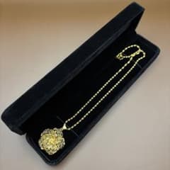 断捨離品　ネックレス　ゴールドネックレス　キラキラチェーン　お花モチーフのサムネイル