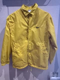 NIKE ナイロンジャケット イエロー 150cmのサムネイル