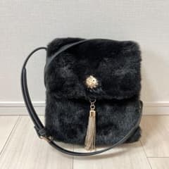 EVRIS ファー ショルダーバッグ ブラックのサムネイル