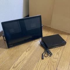 Panasonic 15インチポータブルテレビ UN-15CT8D 2018年製 - メルカリ