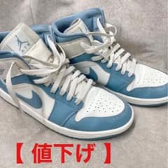Air Jordan 1 Mid "University Blue"のサムネイル