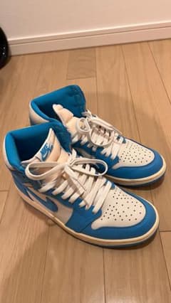 エア ジョーダン 1 レトロ HIGH OG "UNC Reimagined"のサムネイル