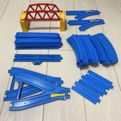 ※まめ様専用　プラレール　まとめ売りのサムネイル