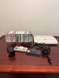 PCエンジン 本体とゲームソフトセットのサムネイル