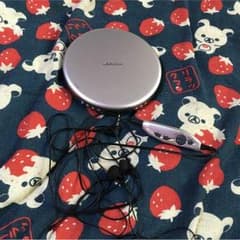 ポータブルCDプレイヤーのサムネイル