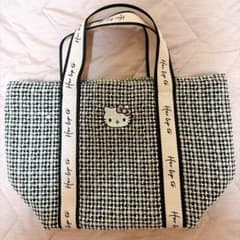 Herlipto キティ コラボ Tweed Tote Bag 黒 - メルカリ