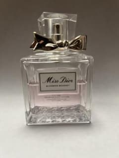 け*ー様 Miss Dior ブルーミング ブーケ 100mlのサムネイル