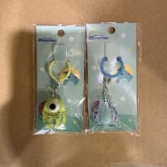 ディズニーめじるしアクセサリーマイクとサリーのサムネイル