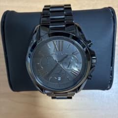 MICHAEL KORS ブラック クロノグラフ 時計のサムネイル