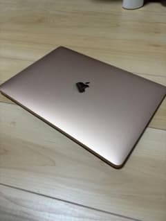 MacBook Air 2019 13インチのサムネイル