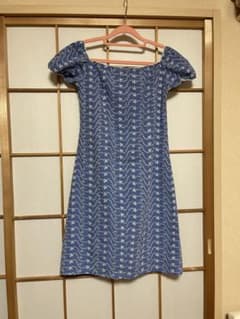 花柄刺繍 オフショルダー 半袖 ミニワンピース ブルーのサムネイル