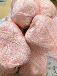 淡いピンク系　糸　10玉のサムネイル