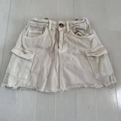 ☆ 女の子 ZARA KIDS スカート 切りっぱなし サイズ130cm☆のサムネイル