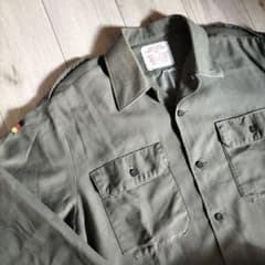 ドイツ軍 フィールドシャツ ミリタリーシャツ　軍服　80sのサムネイル