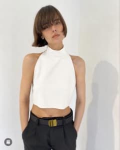 ZOE ゾーイ　ハイネッククロップドトップス 美品【zoe】ハイネック クロップドトップス ホワイト - メルカリ