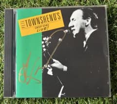 ピート・タウンゼント直筆サイン入りCD THE WHO THE WHO ザ・フー ピート・タウンゼント 直筆サインCD(生写真