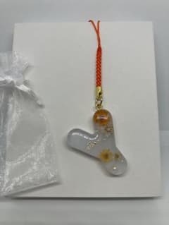 ハンドメイド　レジンチャーム　アルファベット　管理番号15971のサムネイル