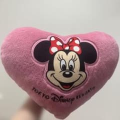 ディズニー ミニーマウス ハート型 クッション　ミニー　ふわふわ　モチのサムネイル
