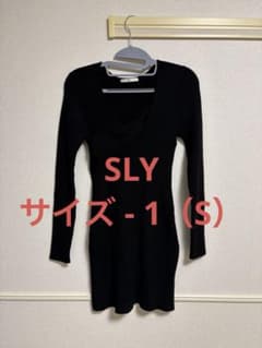 【美品】SLY タイトワンピースのサムネイル