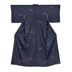 結城紬 100亀甲 着物 正絹 新古品 グレー №ymk0286 - メルカリ