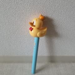 【完売品】ドナルド  パルパルーザ　グワグワスティック　ディズニー　黄色のサムネイル