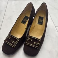 FENDI パンプス スエード ブラウン ゴールド金具のサムネイル