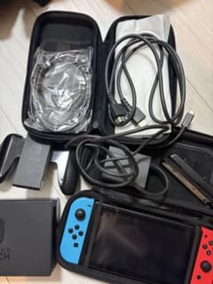 Nintendo Switch 本体 青/赤 Joy-Conのサムネイル