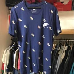 (しゅぷしゅぷ様専用)ナイキ エアマックスＴシャツのサムネイル