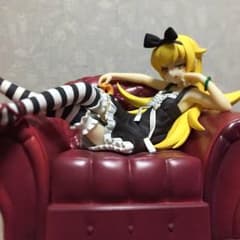 忍野忍一番くじA賞フィギュアのサムネイル