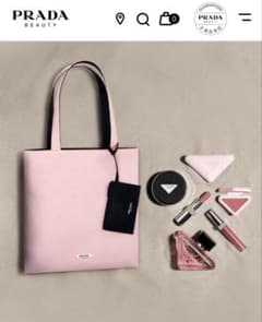 ①PRADA トートバッグ ピンク ポーチ付きノベルティ パラドックスノベルティ付】PRADA 限定ピンク トートバッグ u001バーム