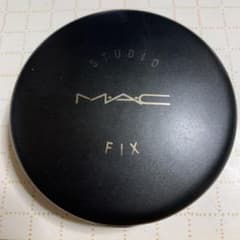 MAC ファンデーションのサムネイル